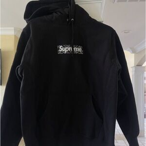 Supreme FW19 Black Bandana Box Logo Hoodie szM